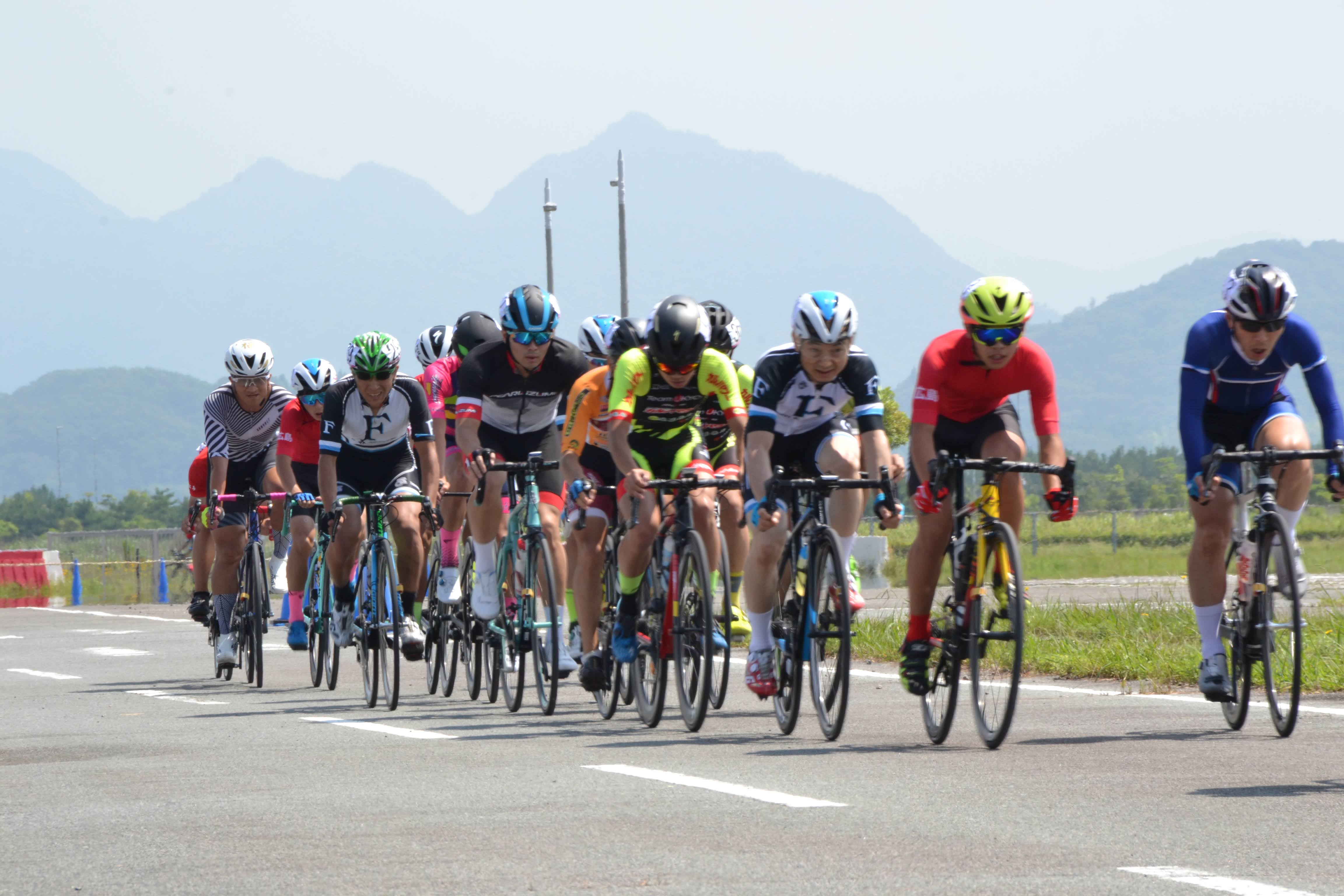 山口県自転車競技連盟 主催イベント きらら浜サイクルミーティング7月大会 7 18 19開催
